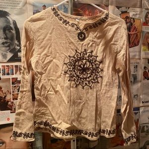 Flared long sleeve hippie 90s shirt
